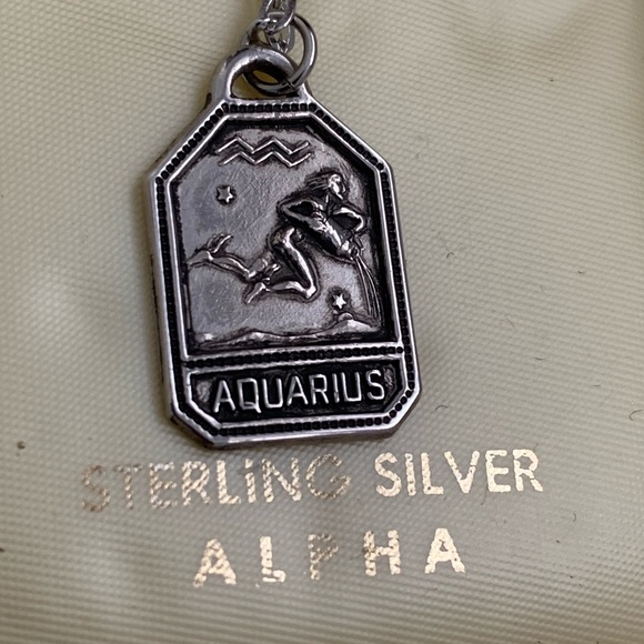 Artistic Jewellery Jewelry - Aquarius zodiac pendant with 18” chain Sterling silver  NEW Vintage